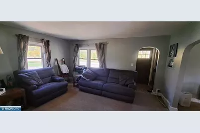 1980 E 25th St, Hibbing, MN 55746 - Photo 10
