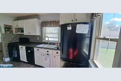 1980 E 25th St, Hibbing, MN 55746 - Photo 4