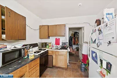 418 N 27th Ave W, Duluth, MN 55806 - Photo 8