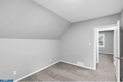 3813 3rd Avenue W, Hibbing, MN 55746 - Photo 16