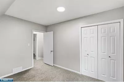 3813 3rd Avenue W, Hibbing, MN 55746 - Photo 18