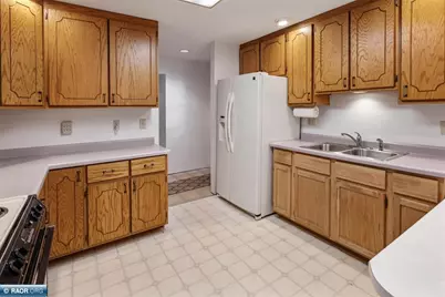 7860 Pine Drive, Eveleth, MN 55734 - Photo 8