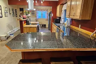 327 S 9th St, Virginia, MN 55792 - Photo 6