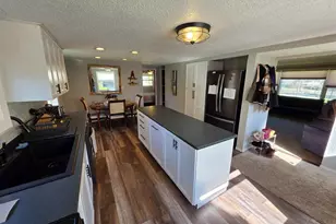 3753 Elynwood Rd, Hibbing, MN 55746 - Photo 6
