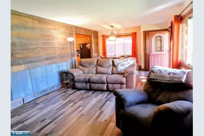 806 N 7th St, Virginia, MN 55792 - Photo 6