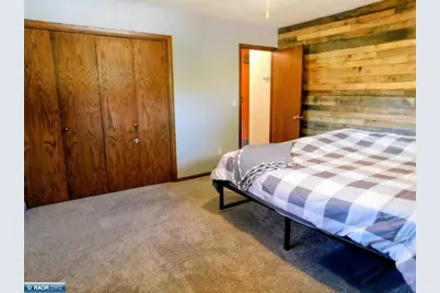 806 N 7th St, Virginia, MN 55792 - Photo 8