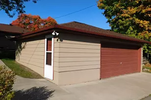 806 N 7th St, Virginia, MN 55792 - Photo 34
