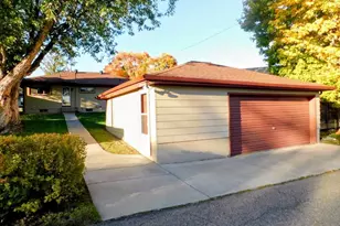 806 N 7th St, Virginia, MN 55792 - Photo 32