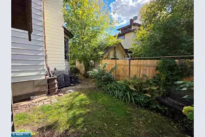 603 S 3rd Ave, Virginia, MN 55792 - Photo 4