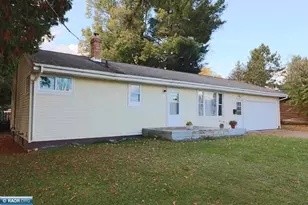 702 Summit, Aurora, MN 55705 - Photo 1