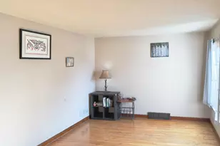 214 2nd Ave NW, Chisholm, MN 55719 - Photo 4