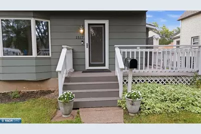 1517 11th Street S, Virginia, MN 55792 - Photo 2