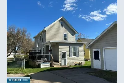 3509 1st Ave, Hibbing, MN 55746 - Photo 2