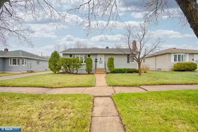 1609 16th Ave E, Hibbing, MN 55746 - Photo 1