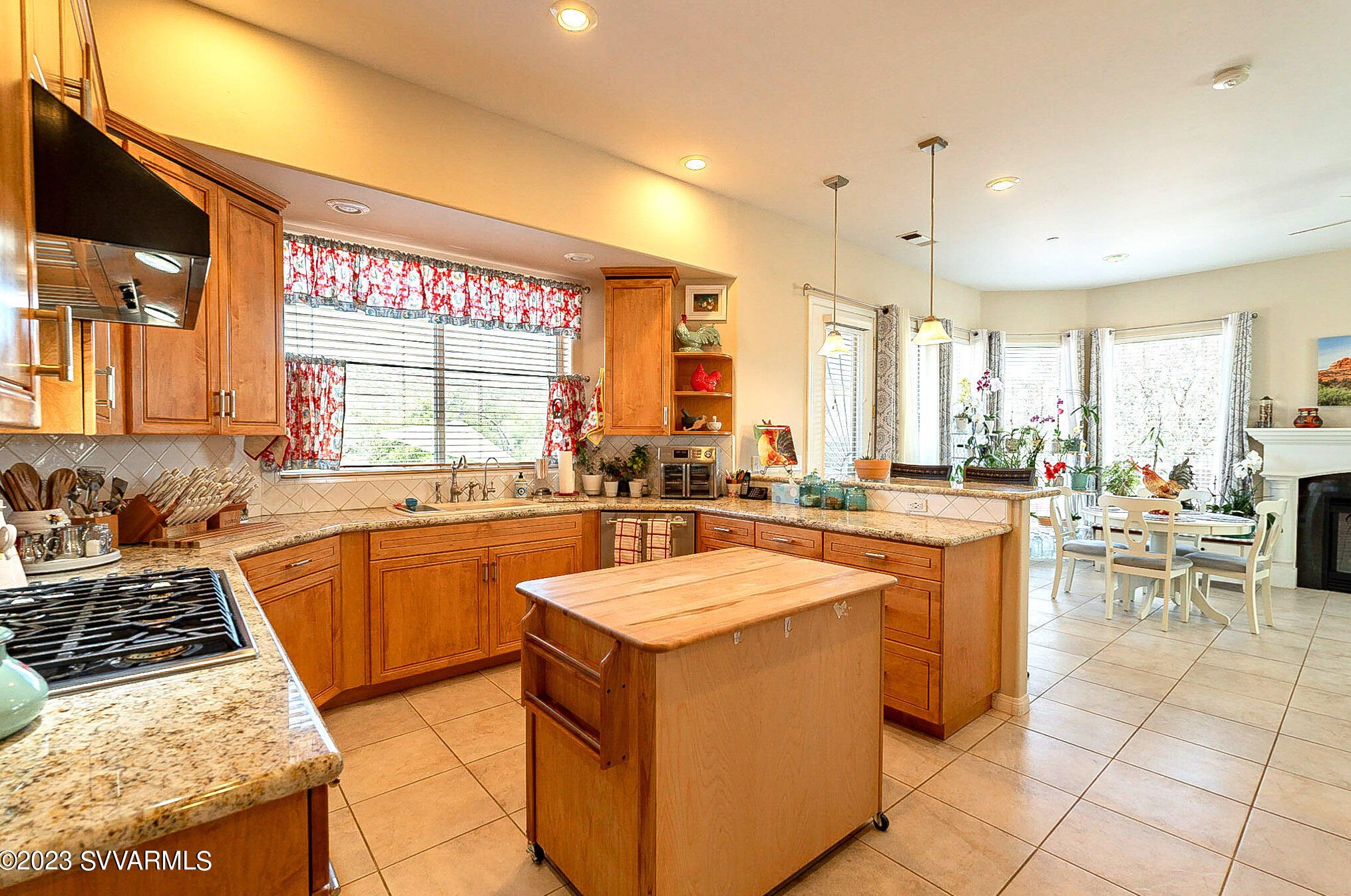 300 Michaels Ranch Dr, Sedona AZ 86336-9526 exterior