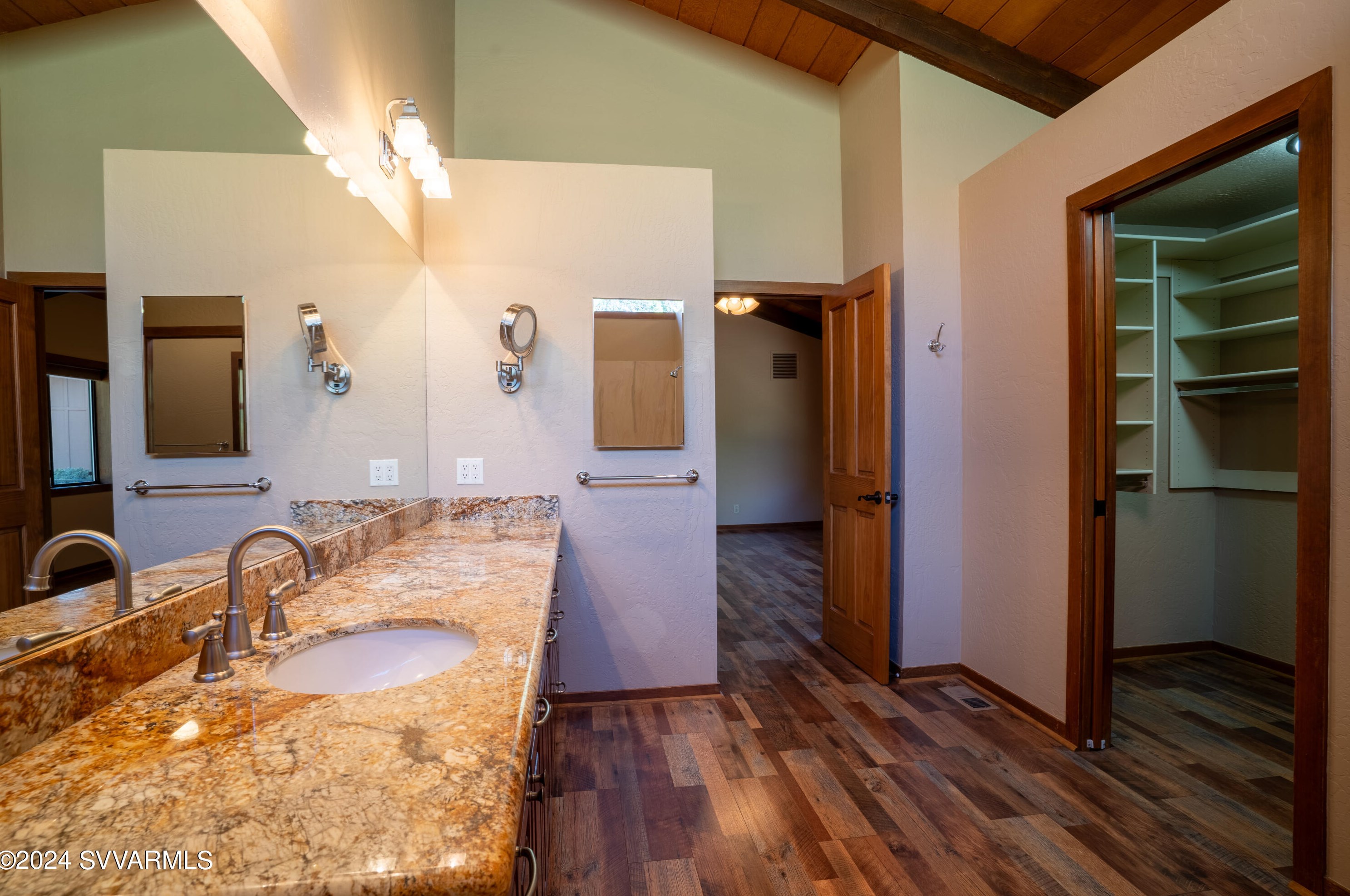 375 Shadow Rock Dr, Sedona AZ 86336-3451 exterior