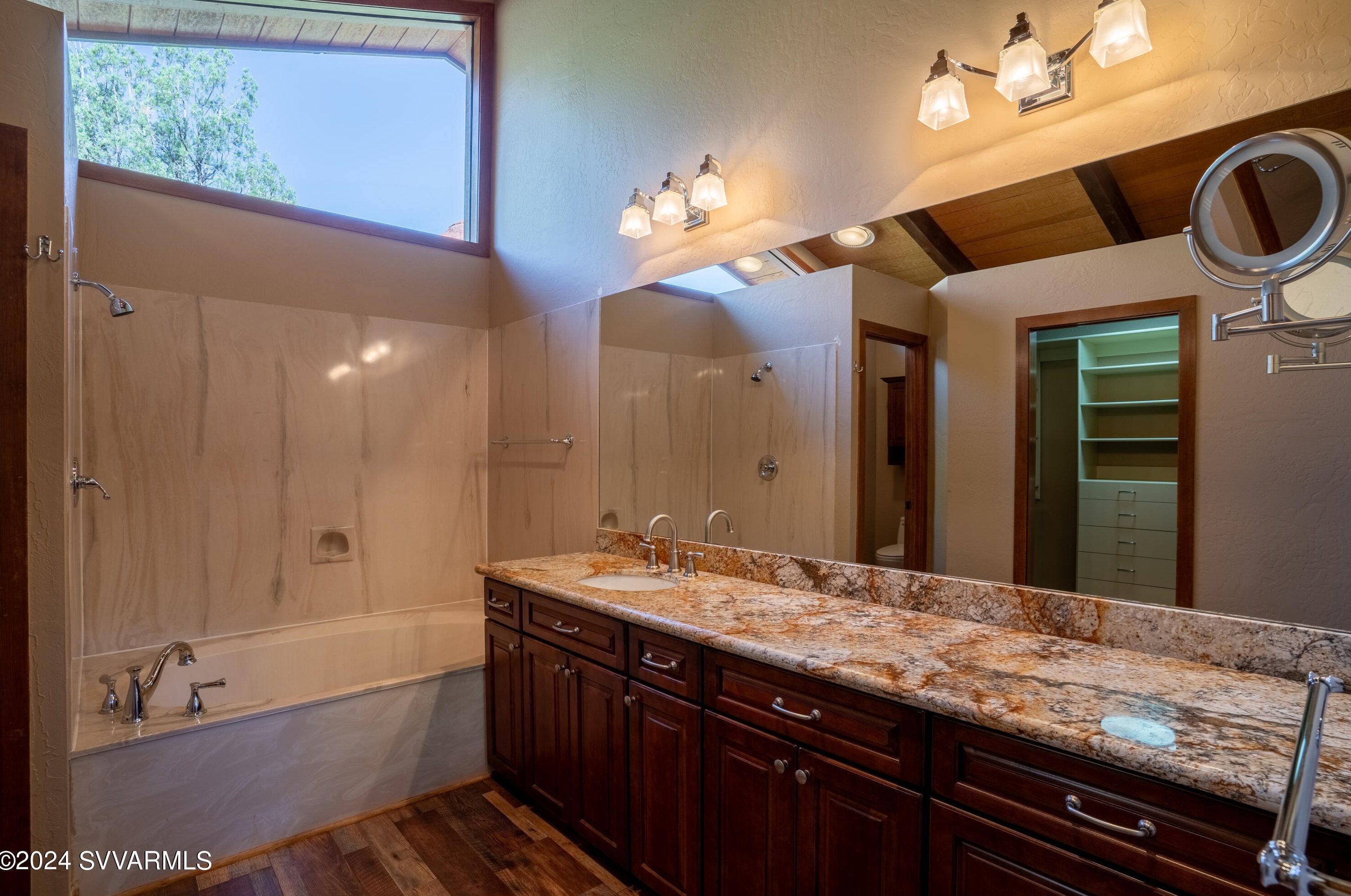 375 Shadow Rock Dr, Sedona AZ 86336-3451 exterior