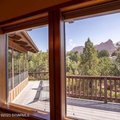 375 Shadow Rock Dr, Sedona AZ 86336-3451 exterior
