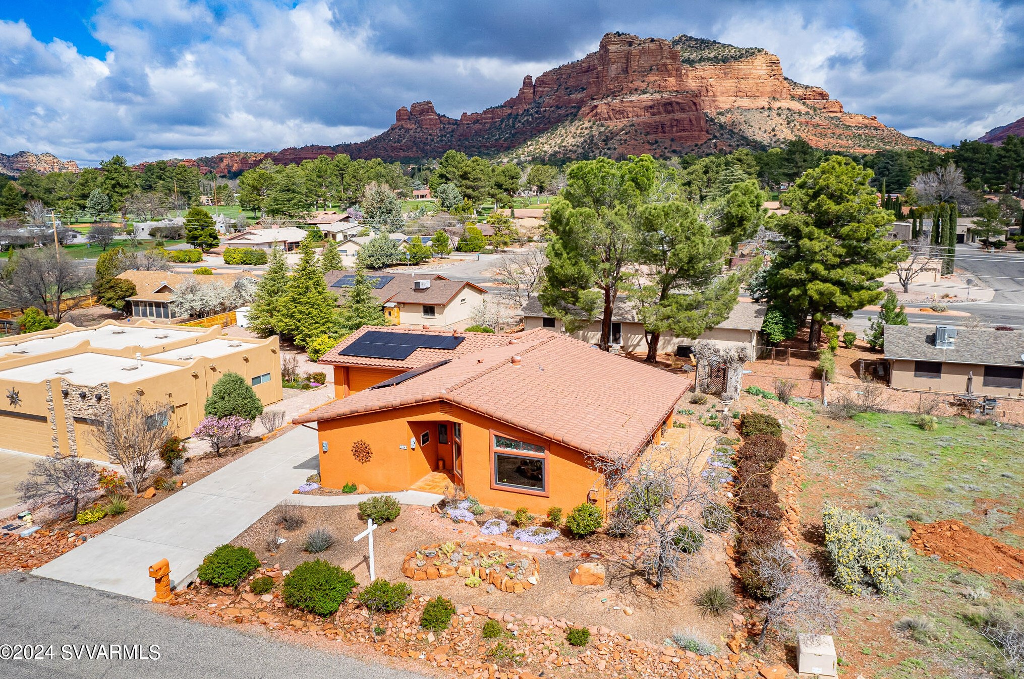 120 Starlight Way, Sedona AZ 86351-7362 exterior