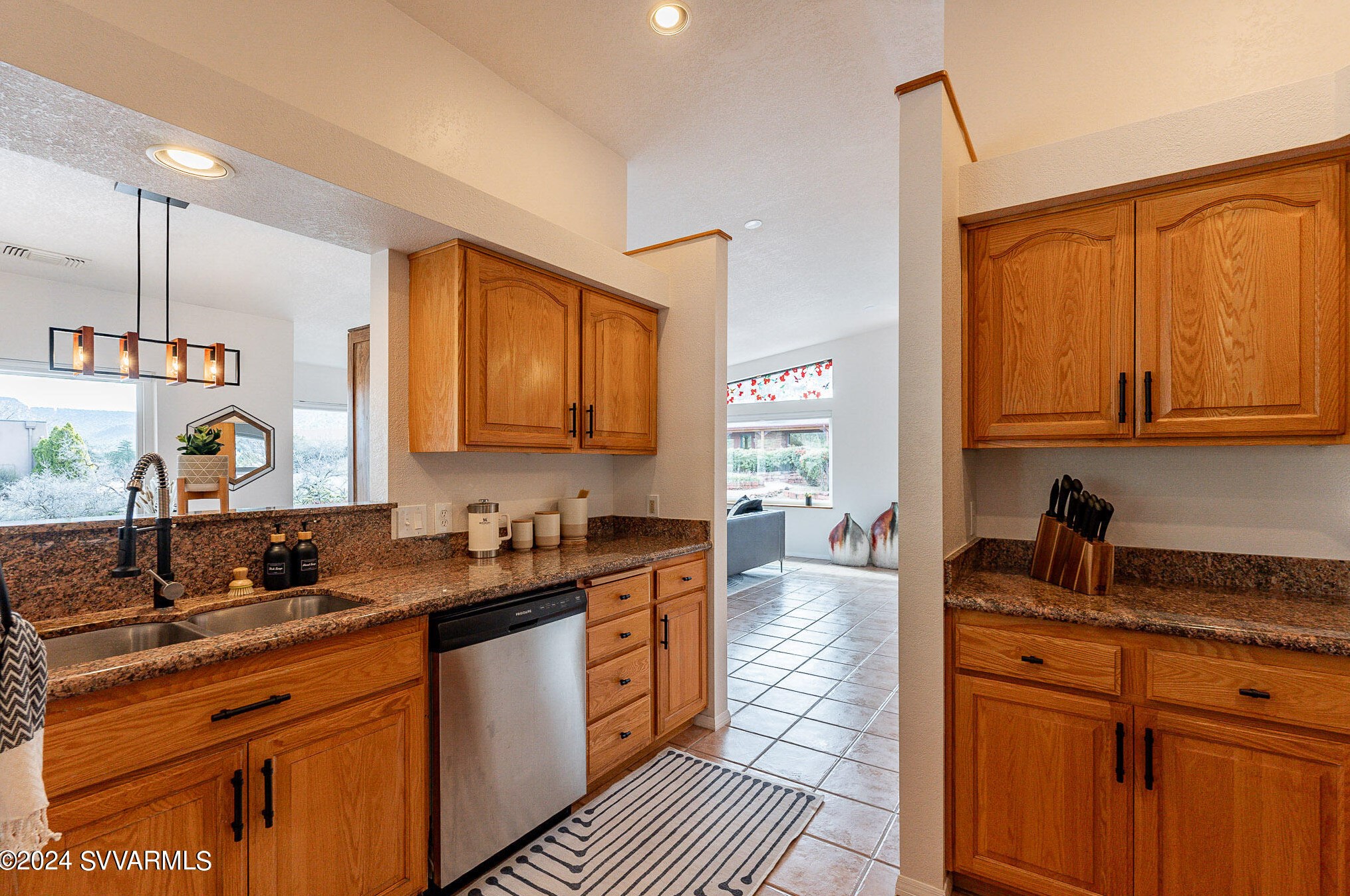 120 Starlight Way, Sedona AZ 86351-7362 exterior