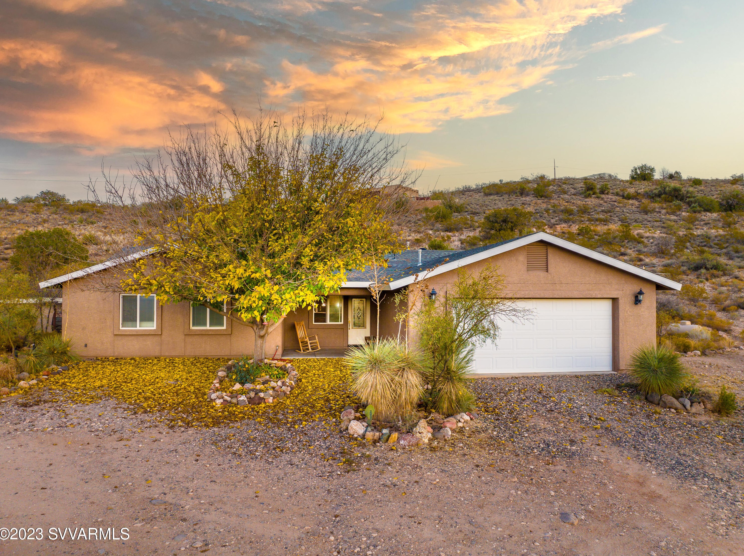1055 E Reay Rd, McGuireville, AZ 86335