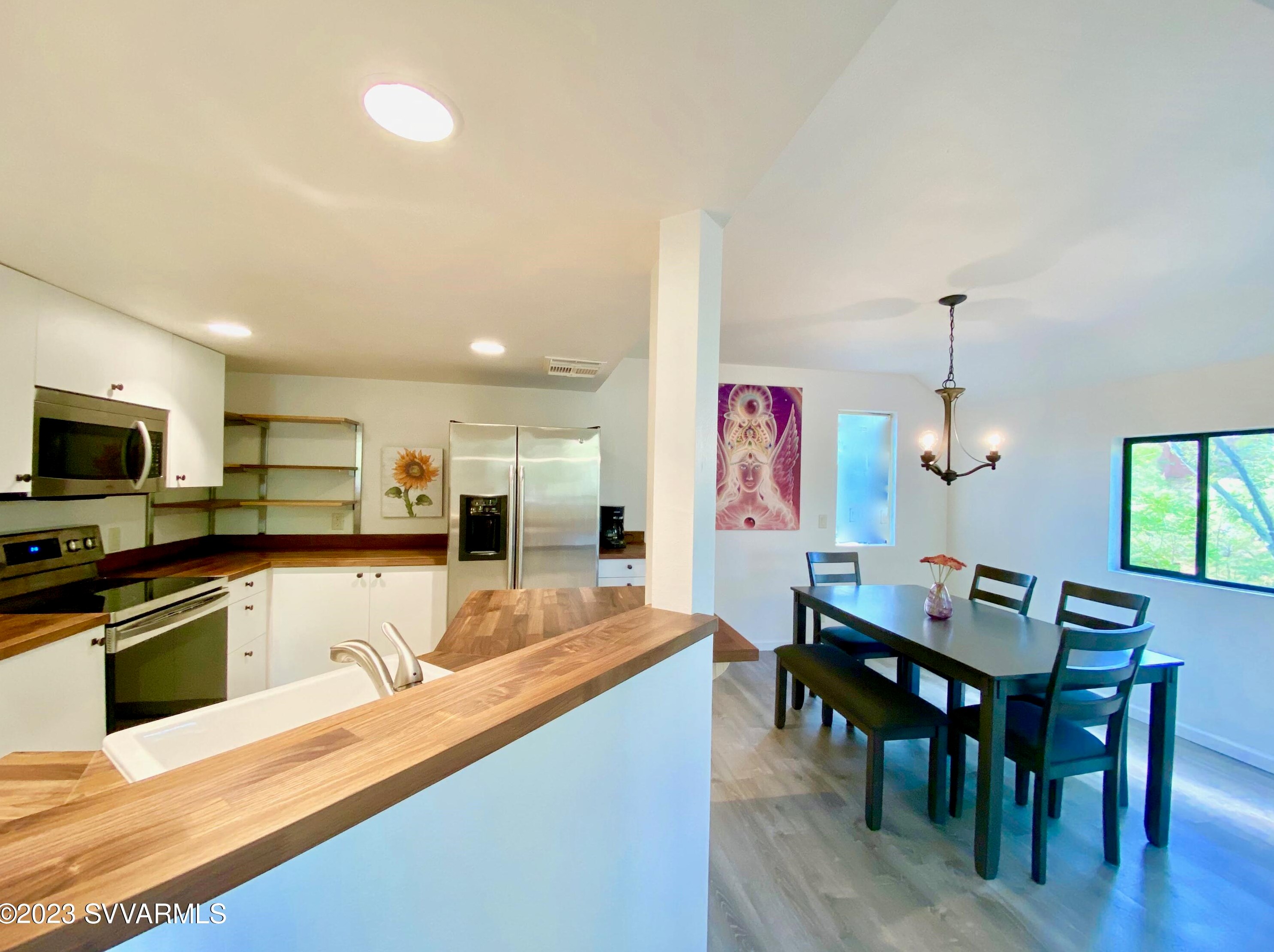 185 Blackhawk Ln, Sedona AZ 86336-6279 exterior