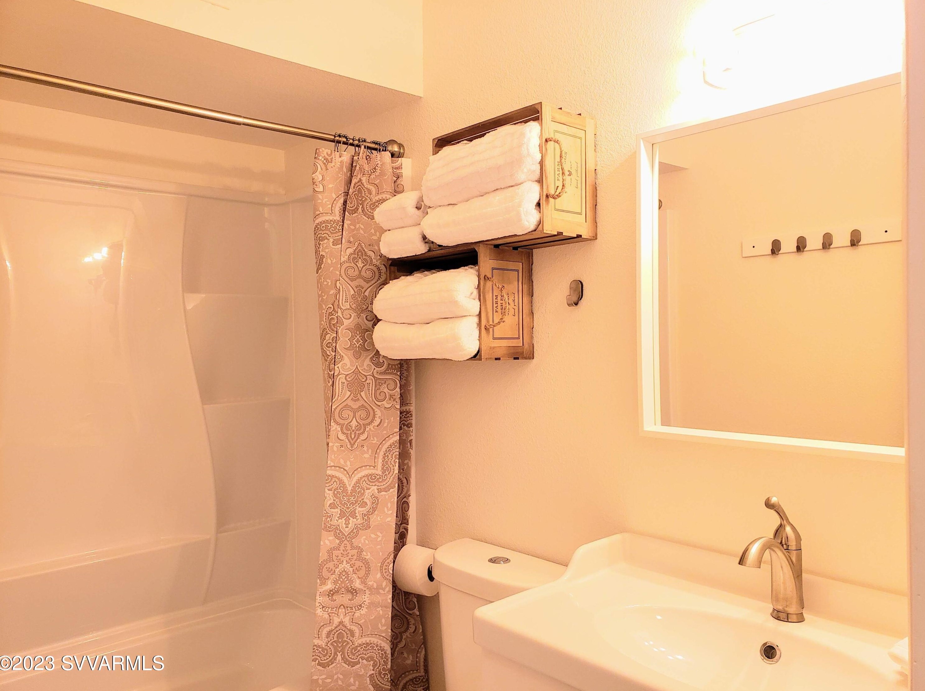 185 Blackhawk Ln, Sedona AZ 86336-6279 exterior