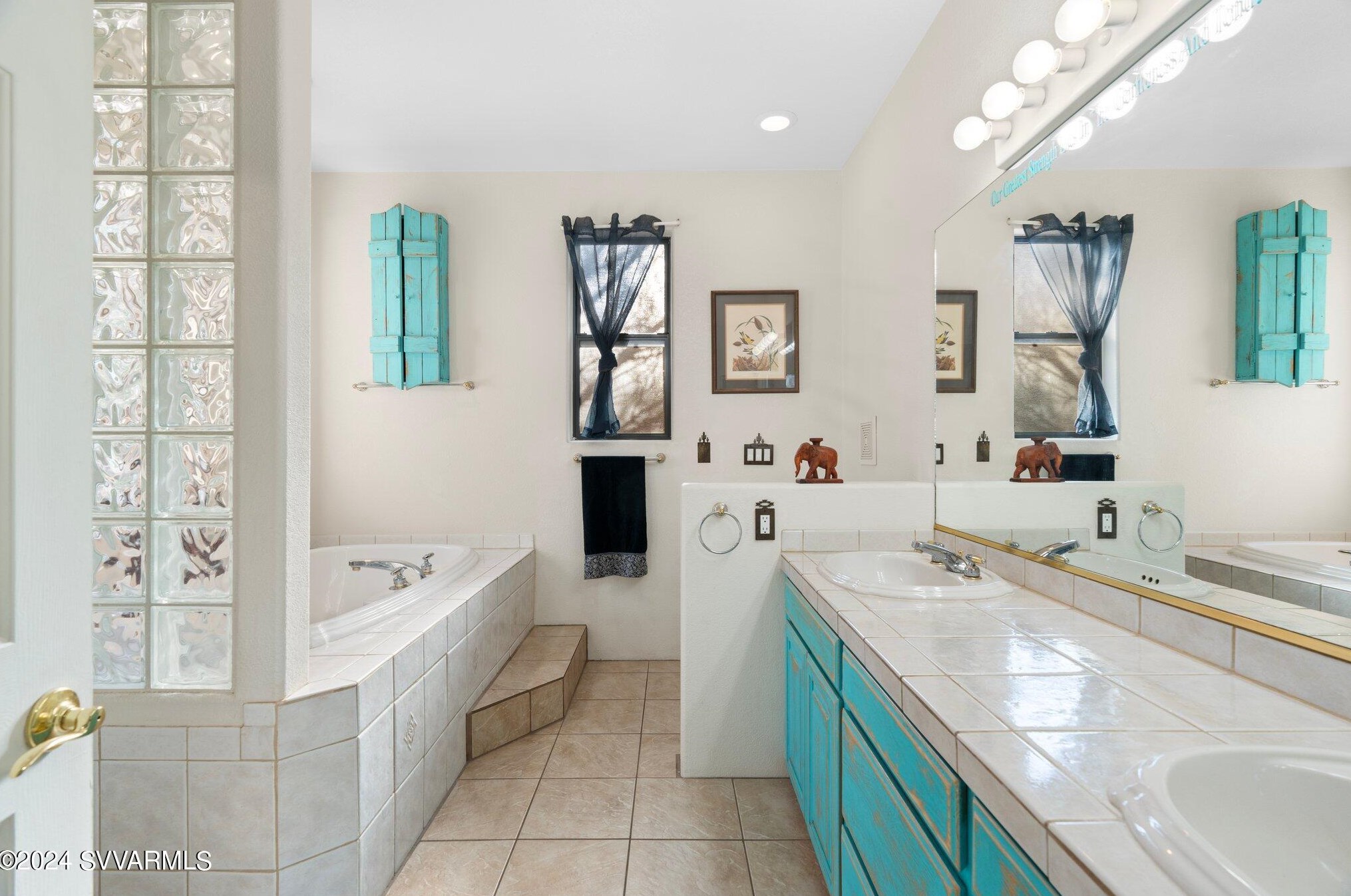 105 Castle Rock Trl, Sedona AZ 86336-6820 exterior