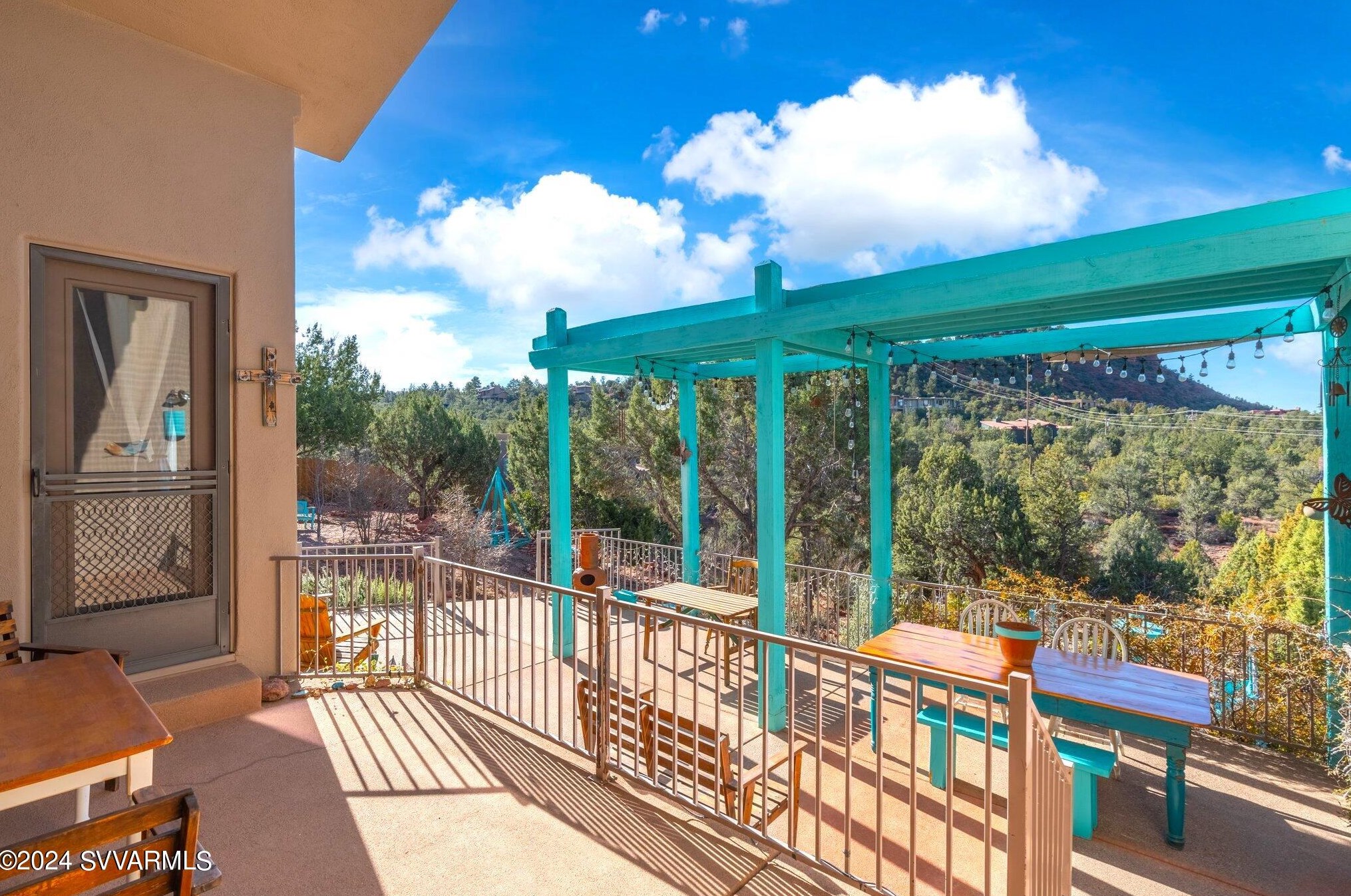 105 Castle Rock Trl, Sedona AZ 86336-6820 exterior