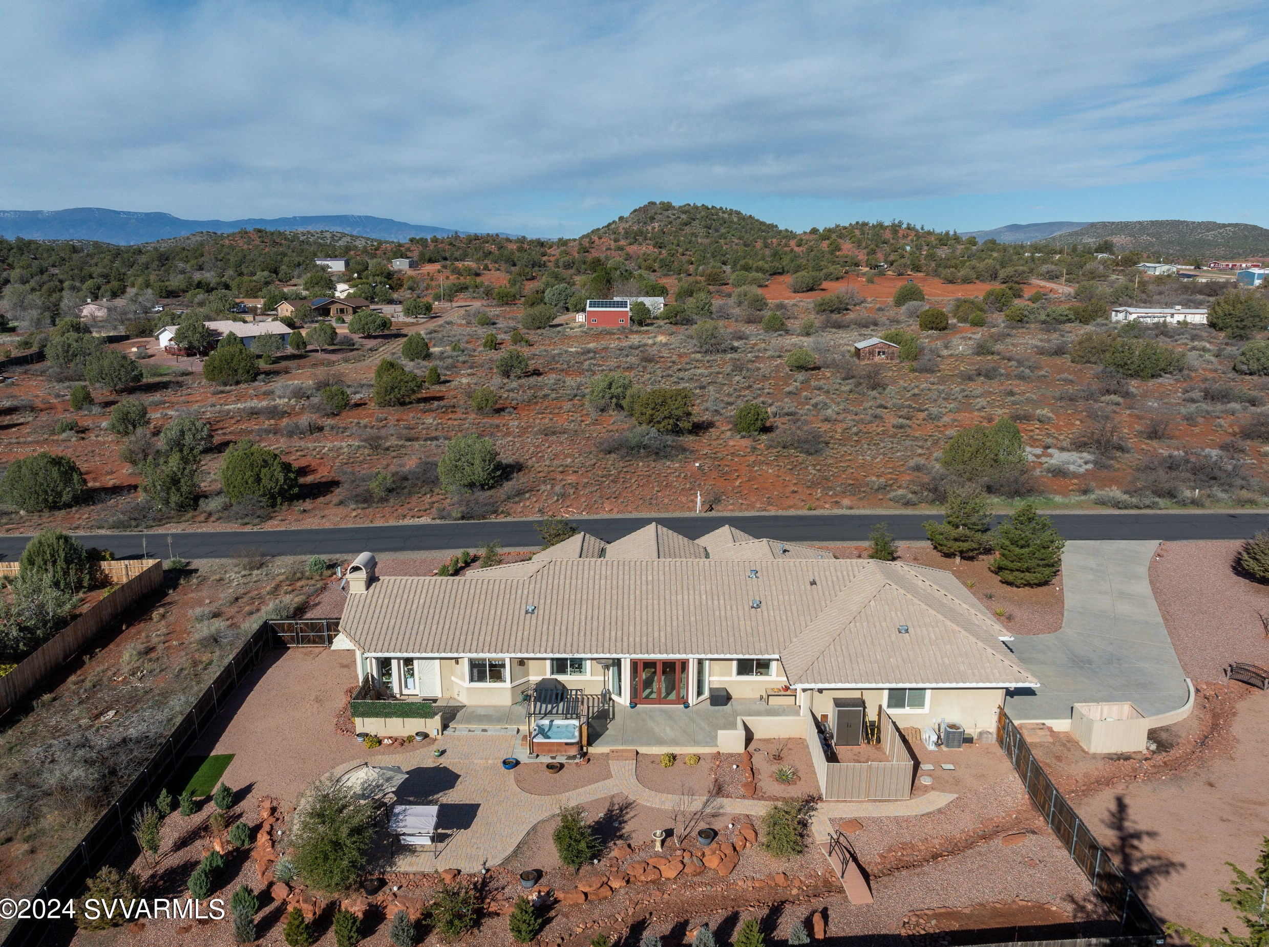 300 Michaels Ranch Dr, Sedona AZ 86336-9526 exterior