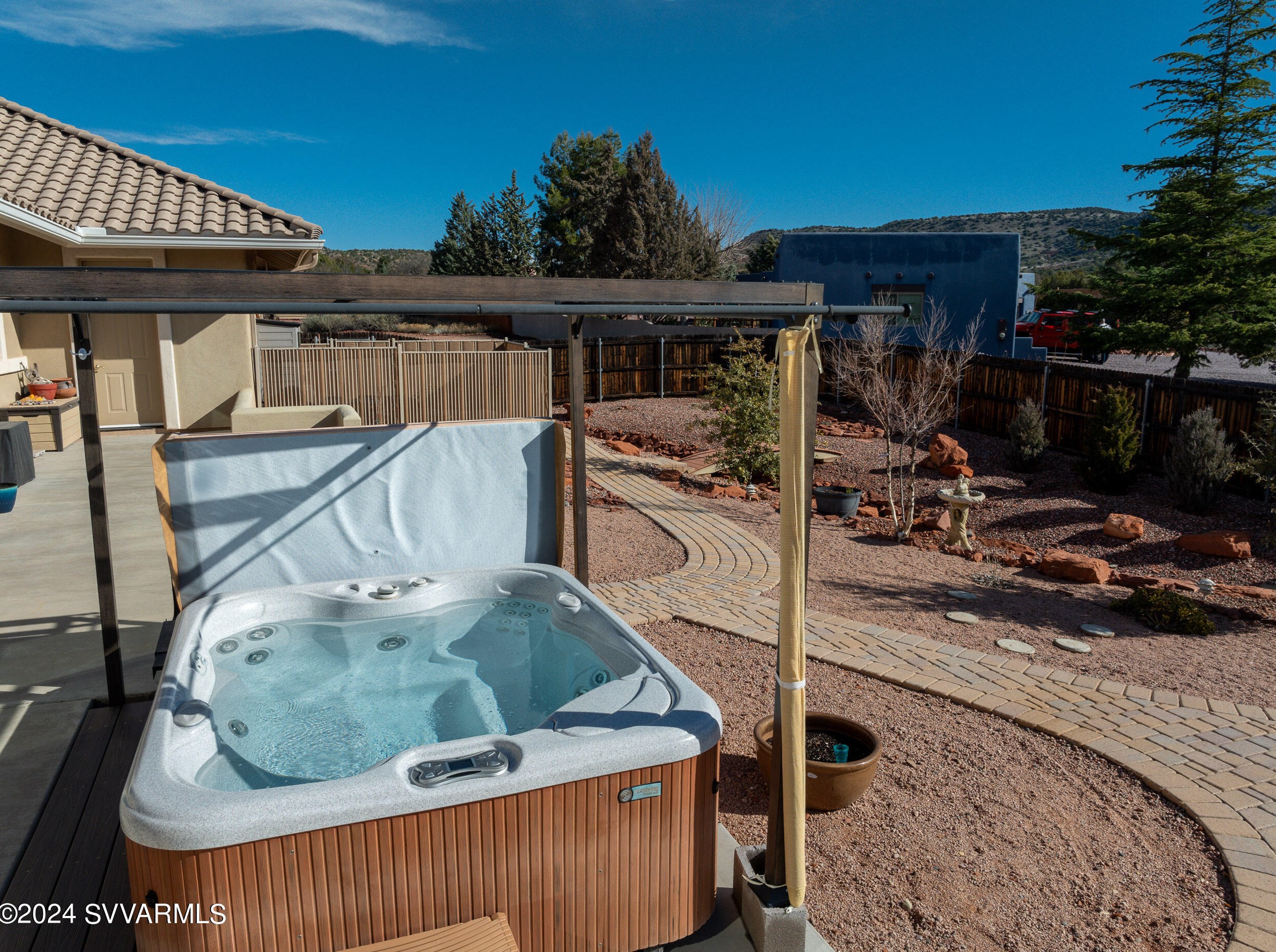 300 Michaels Ranch Dr, Sedona AZ 86336-9526 exterior