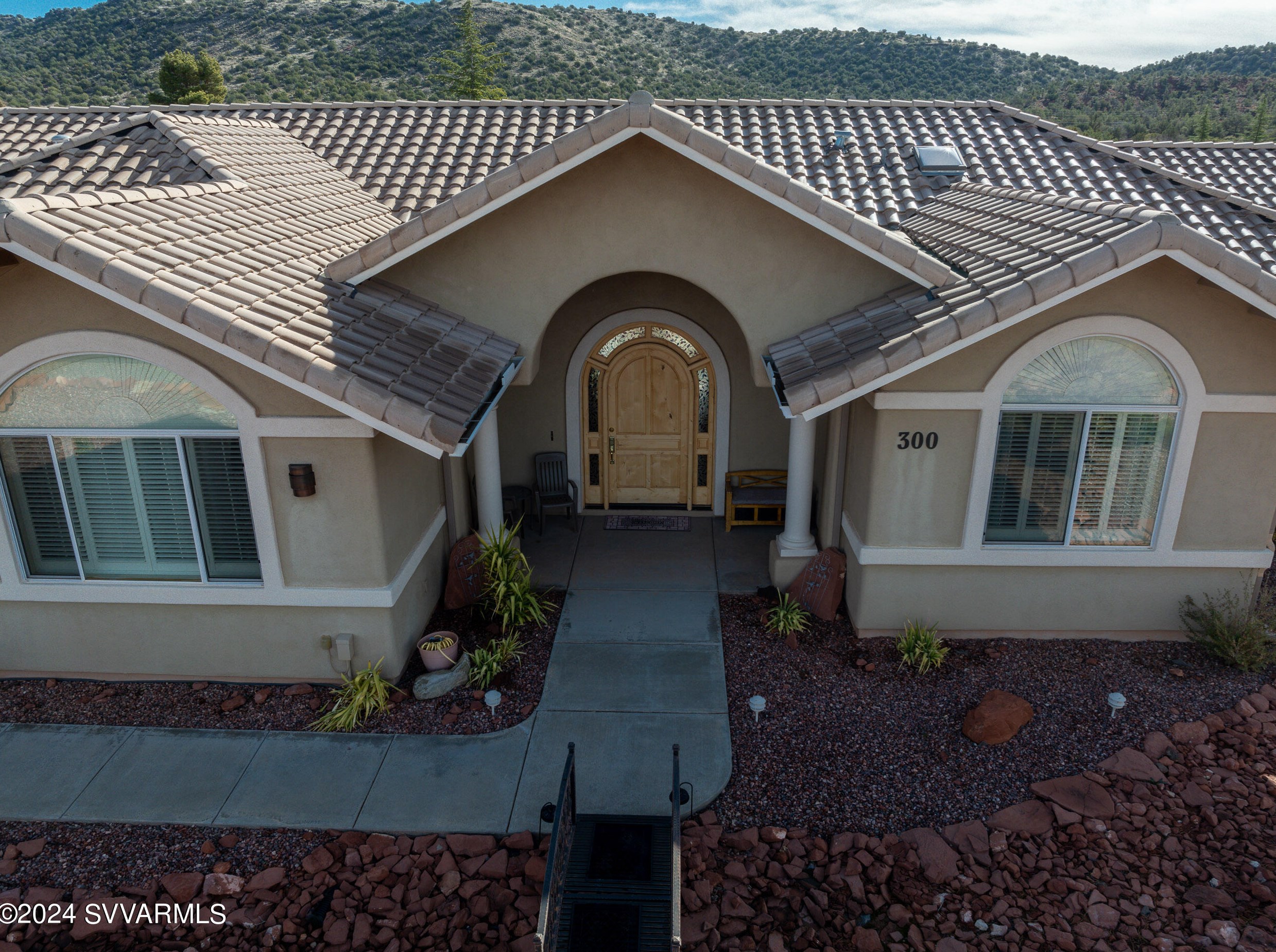 300 Michaels Ranch Dr, Sedona AZ 86336-9526 exterior