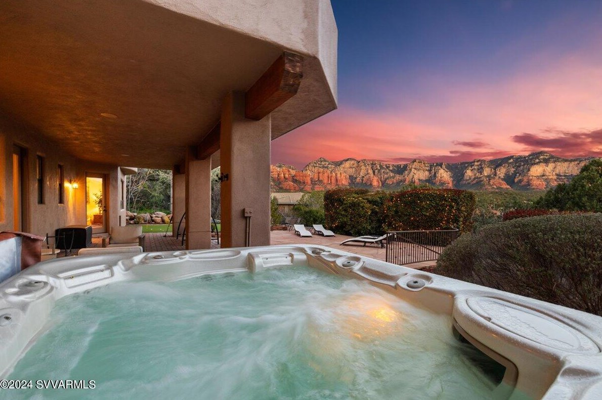 180 Sugar Loaf Dr, Sedona AZ 86336-6295 exterior