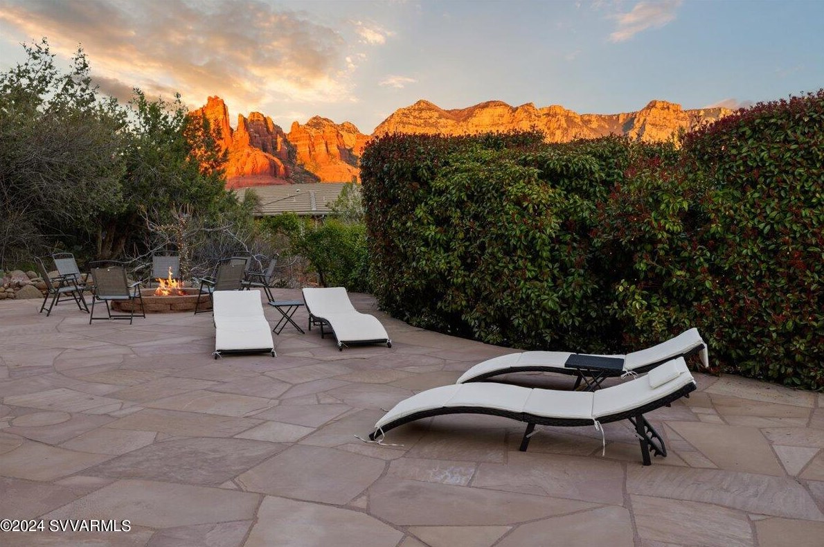 180 Sugar Loaf Dr, Sedona AZ 86336-6295 exterior