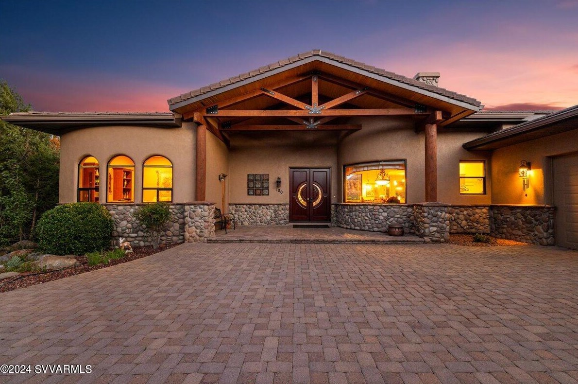 180 Sugar Loaf Dr, Sedona, AZ 86336-6241
