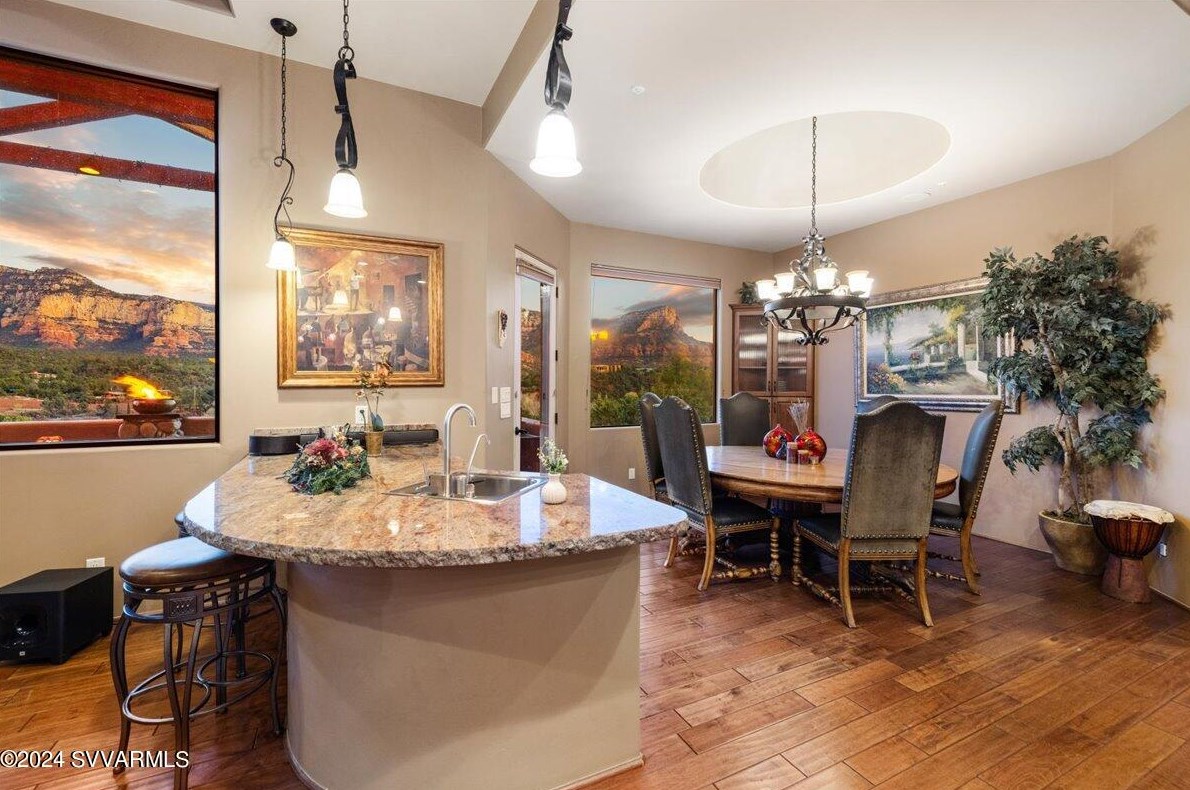 180 Sugar Loaf Dr, Sedona AZ 86336-6295 exterior