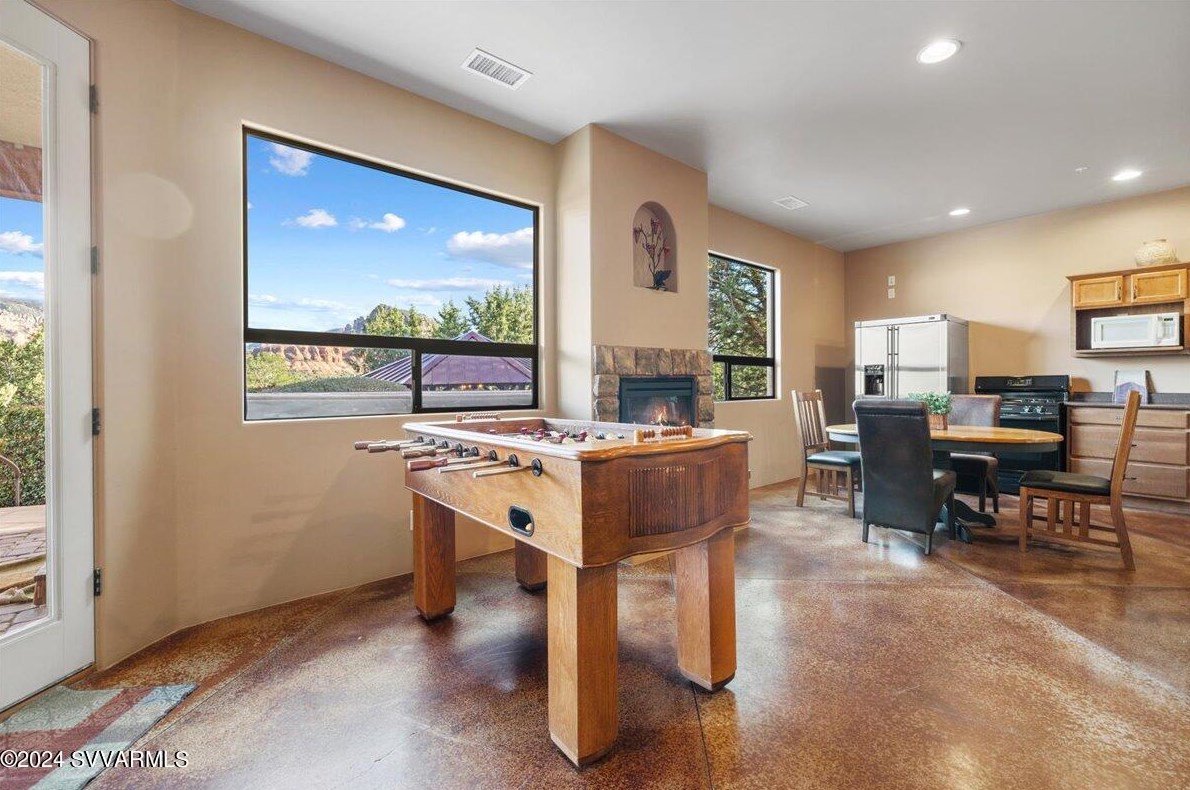 180 Sugar Loaf Dr, Sedona AZ 86336-6295 exterior