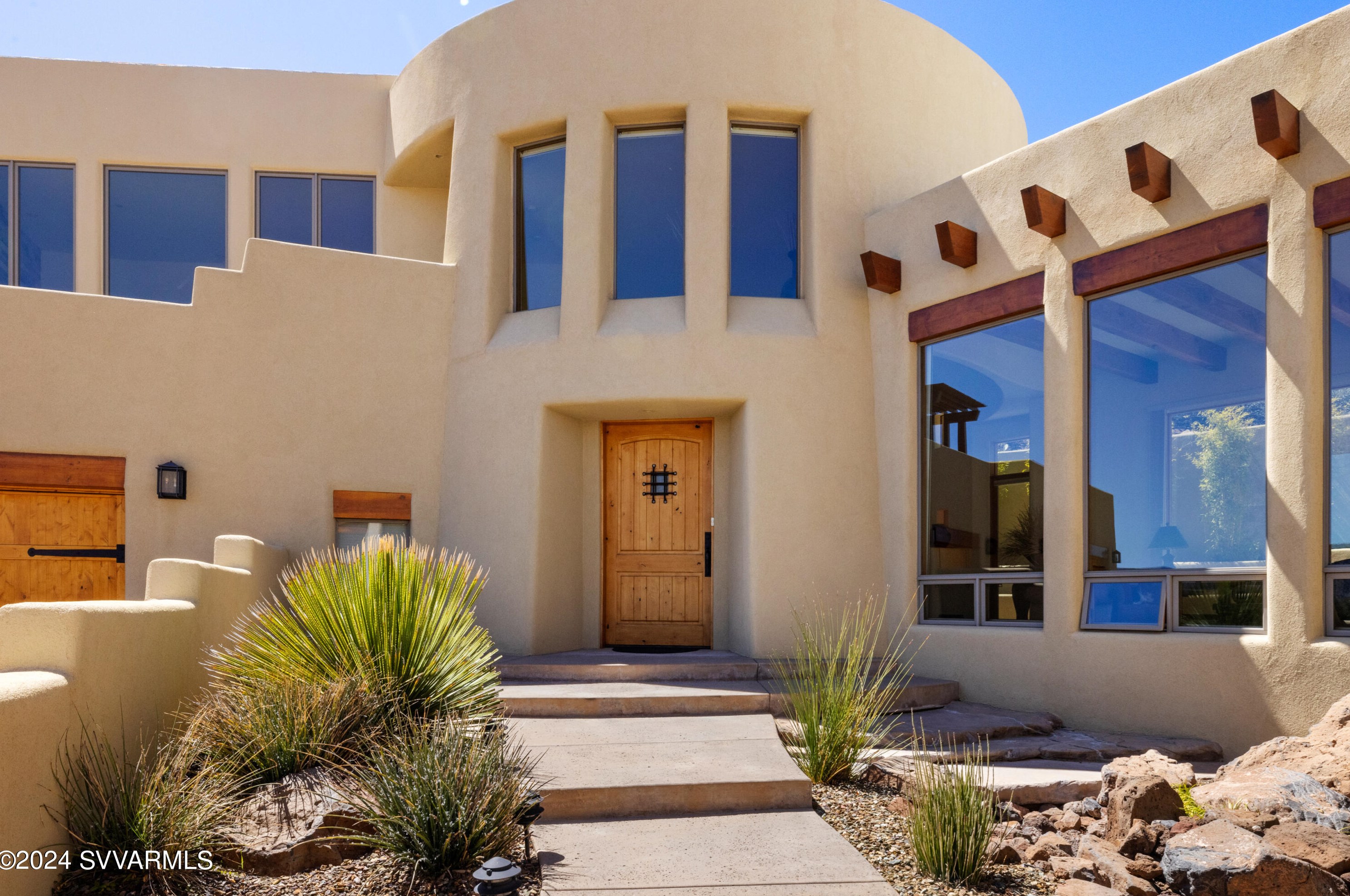 240 Crystal Sky Dr, Sedona AZ 86351-7450 exterior