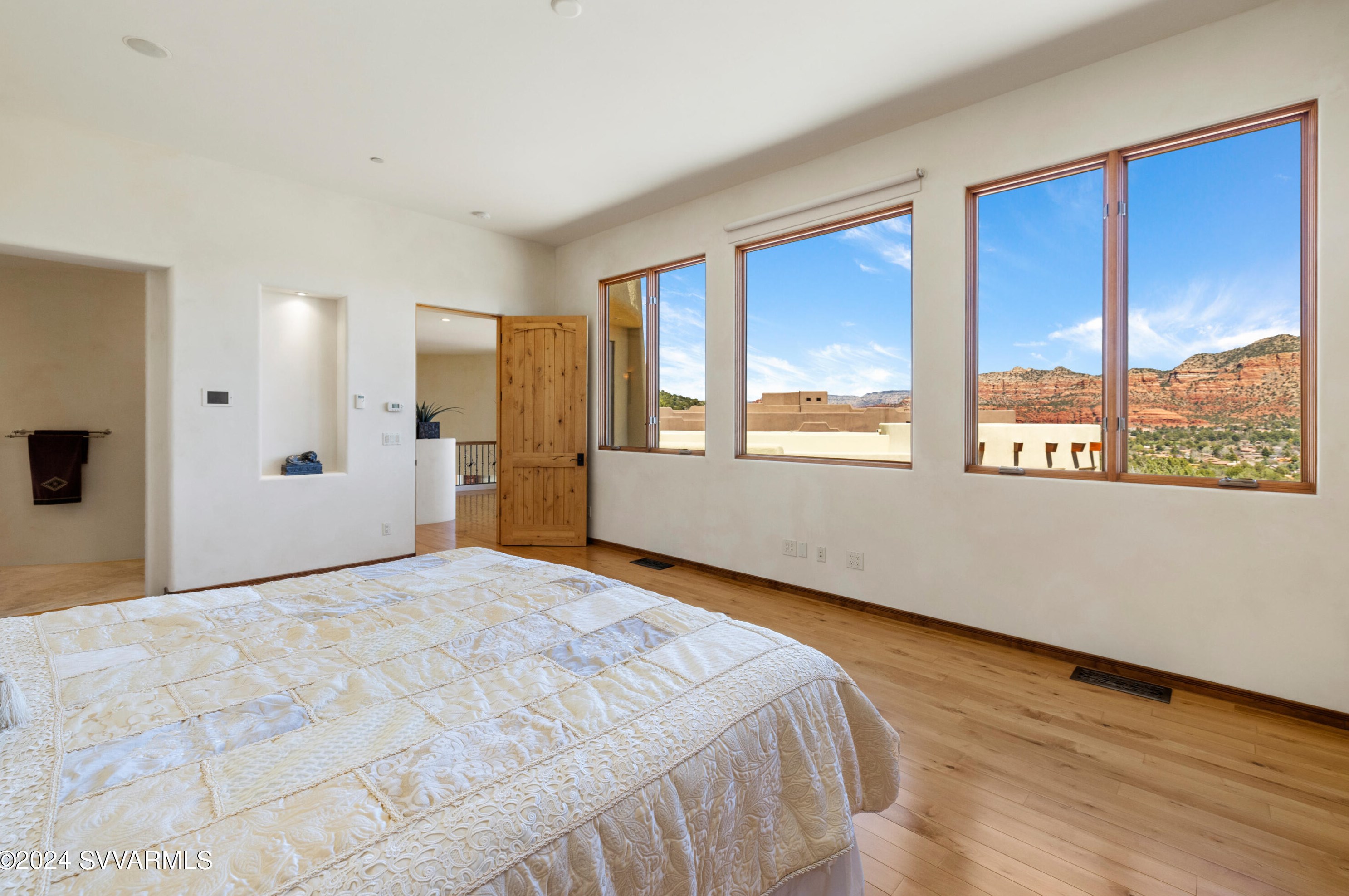 240 Crystal Sky Dr, Sedona AZ 86351-7450 exterior