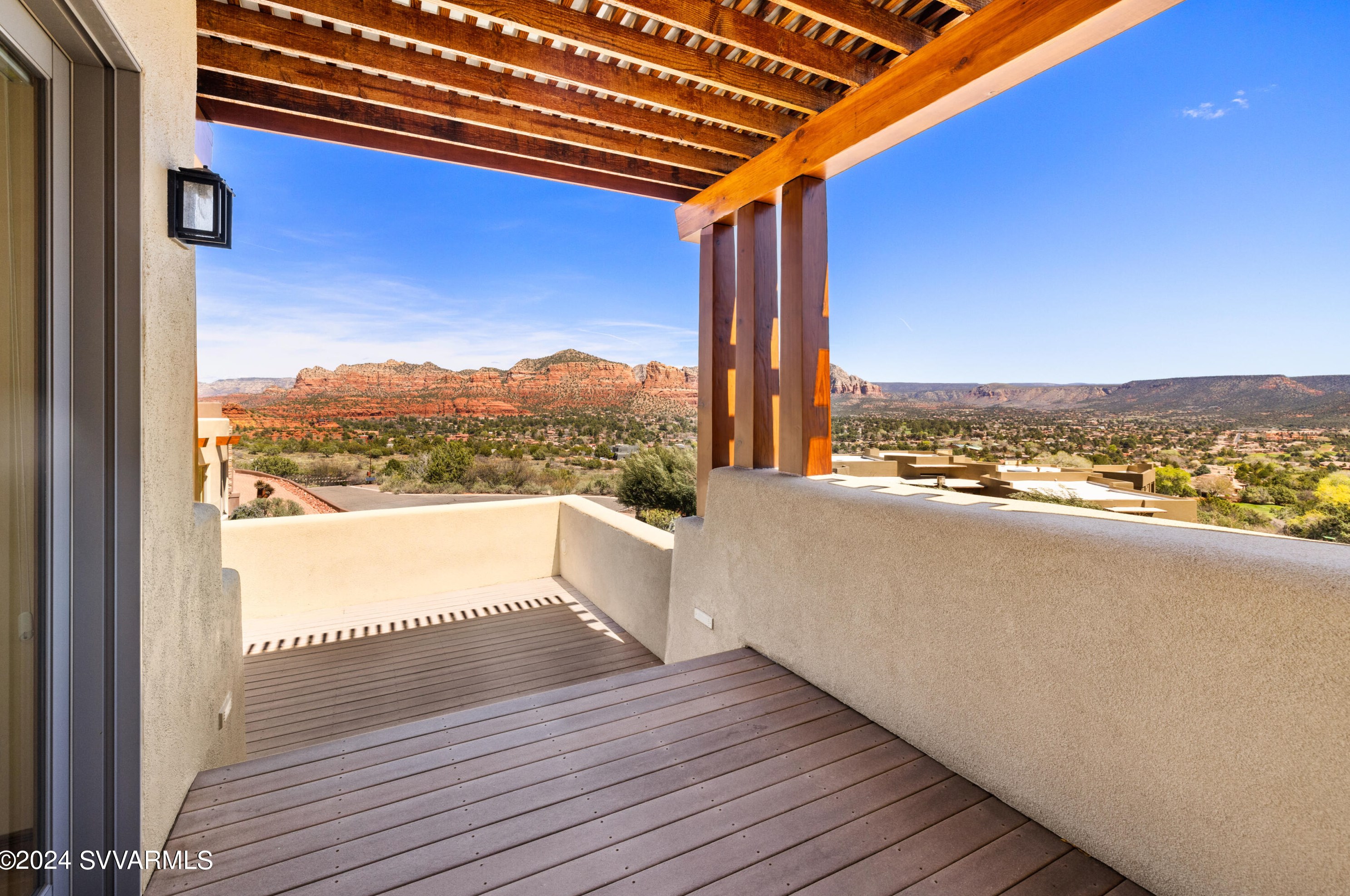 240 Crystal Sky Dr, Sedona AZ 86351-7450 exterior