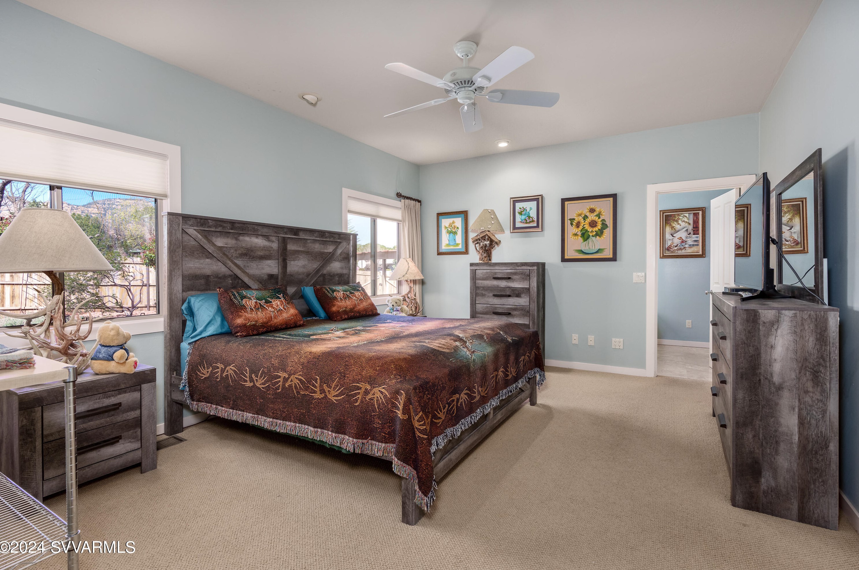 750 Mtn Shadows Dr, Sedona AZ 86336-3928 exterior