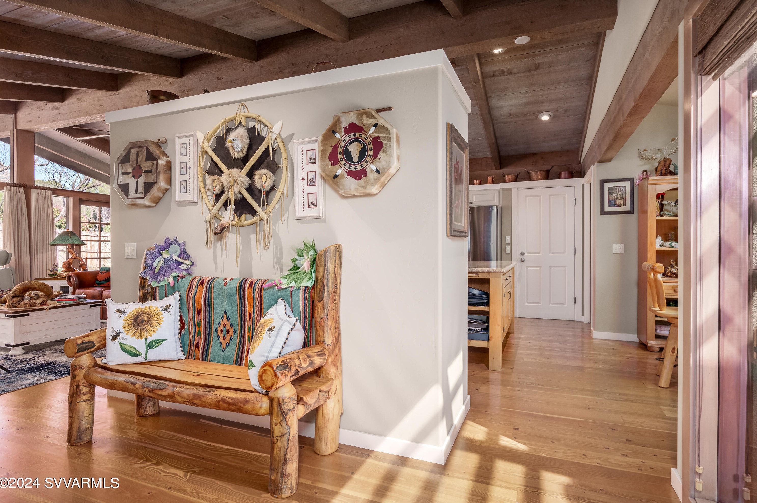 750 Mtn Shadows Dr, Sedona AZ 86336-3928 exterior