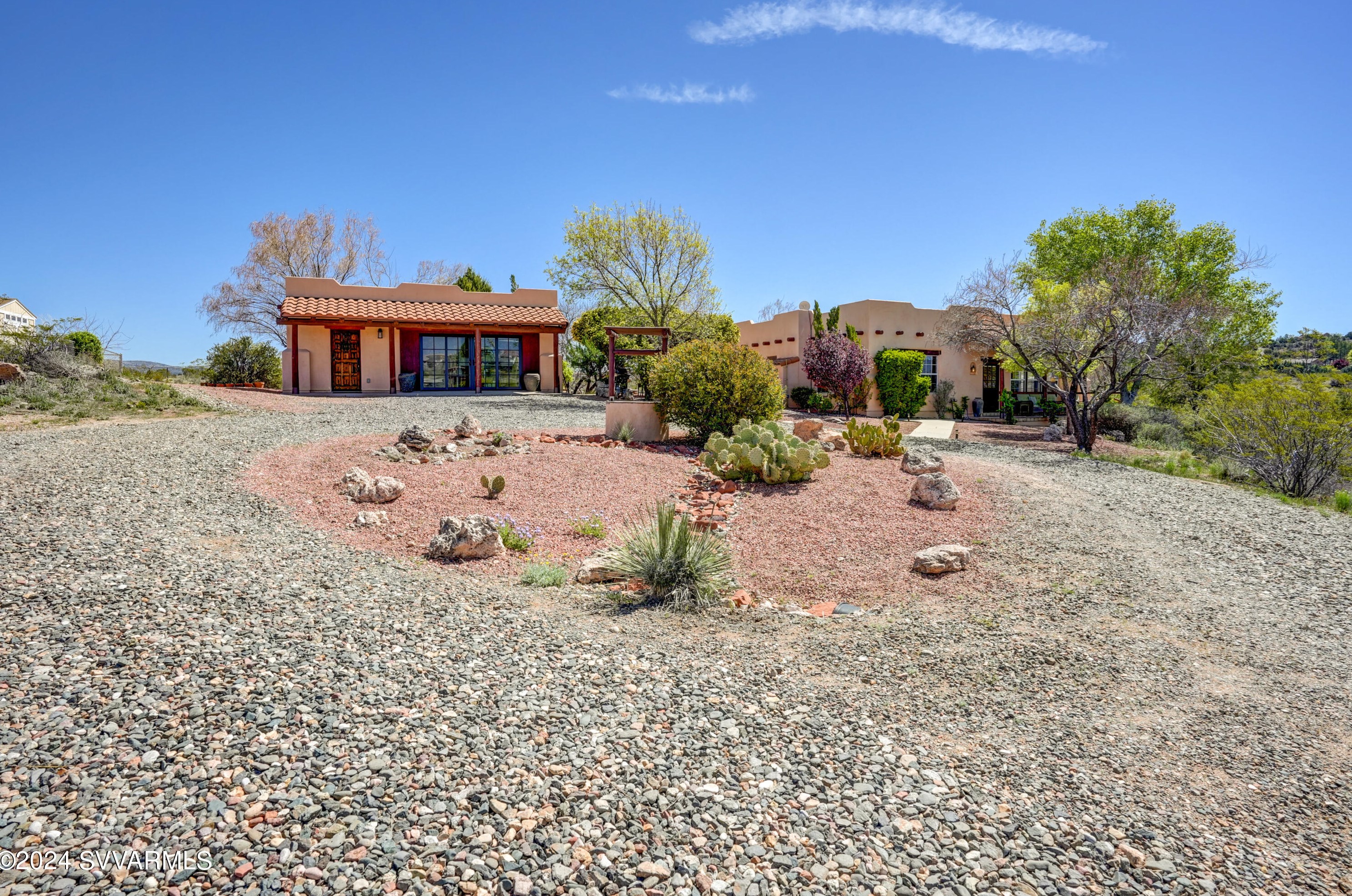 7220 Mesa Dr, Cornville, AZ 86325-4902