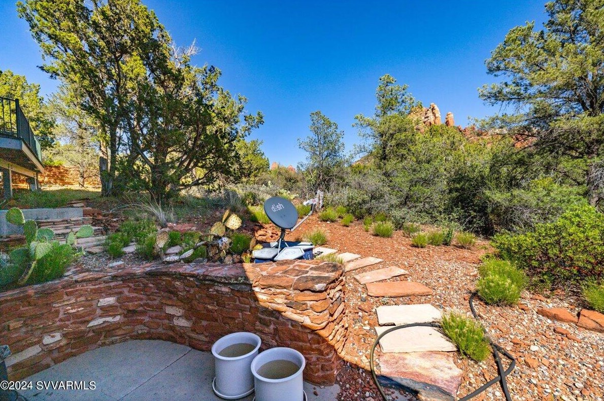 45 Sedona Vw Dr, Sedona AZ 86336-6141 exterior