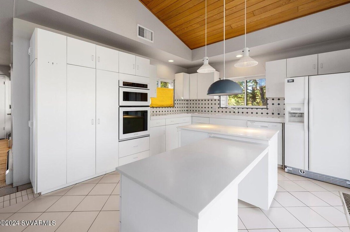 45 Sedona Vw Dr, Sedona AZ 86336-6141 exterior