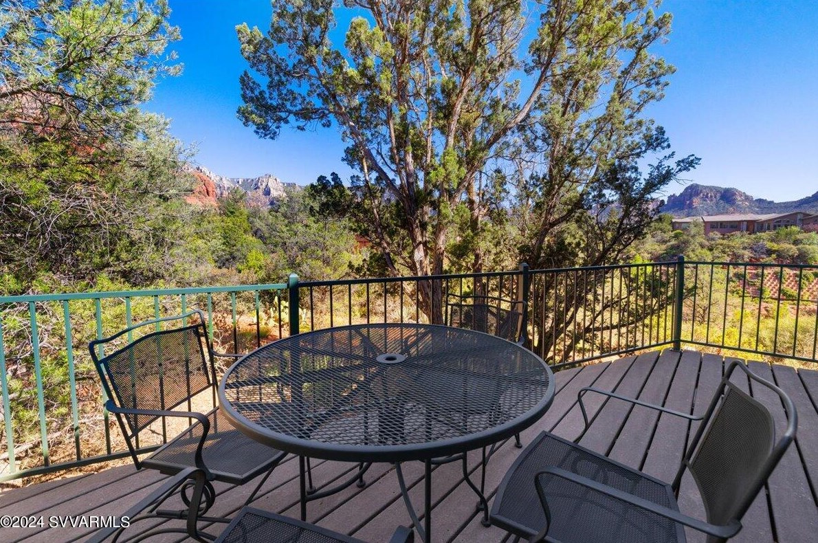 45 Sedona Vw Dr, Sedona AZ 86336-6141 exterior