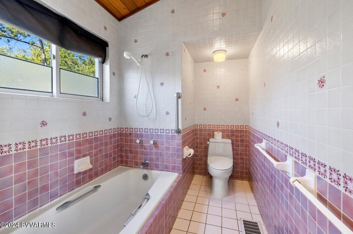 45 Sedona Vw Dr, Sedona AZ 86336-6141 exterior