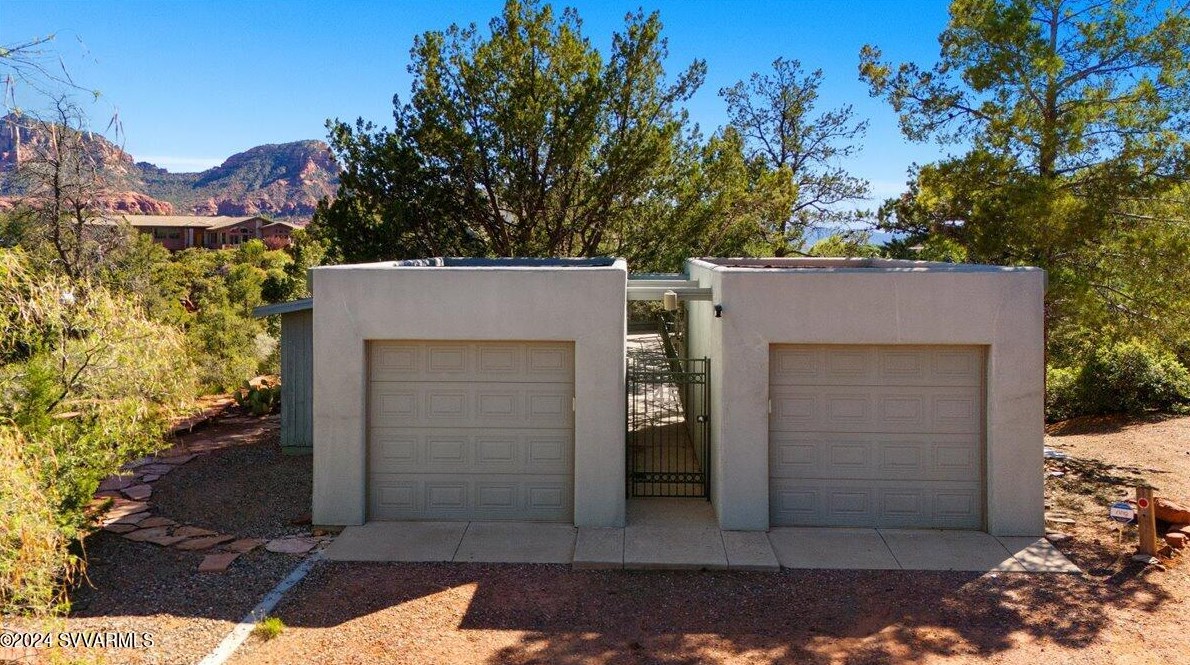 45 Sedona Vw Dr, Sedona AZ 86336-6141 exterior