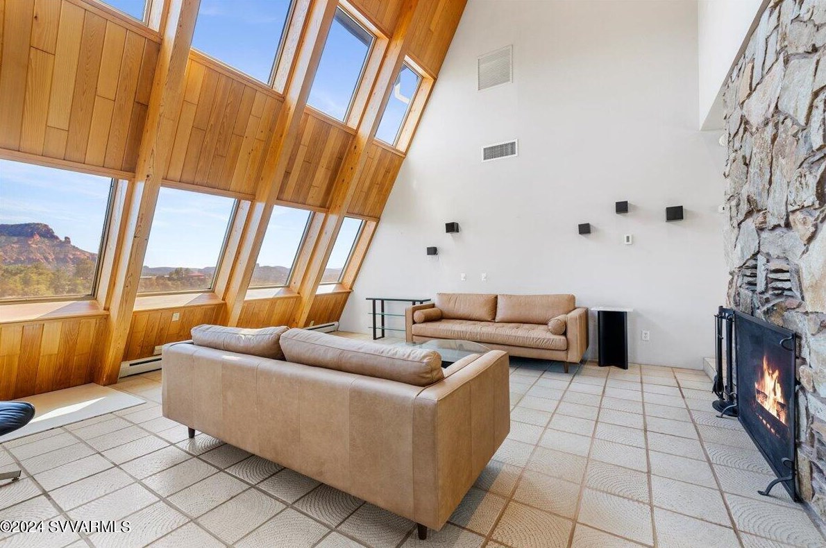 45 Sedona Vw Dr, Sedona AZ 86336-6141 exterior