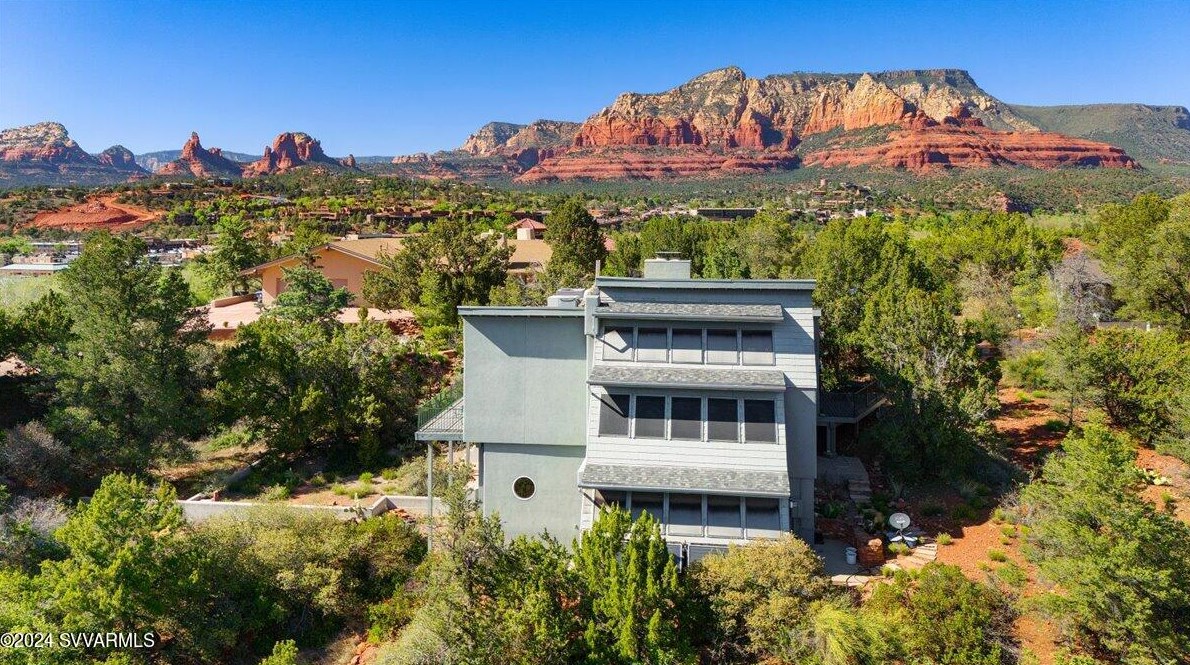 45 Sedona Vw Dr, Sedona AZ 86336-6141 exterior